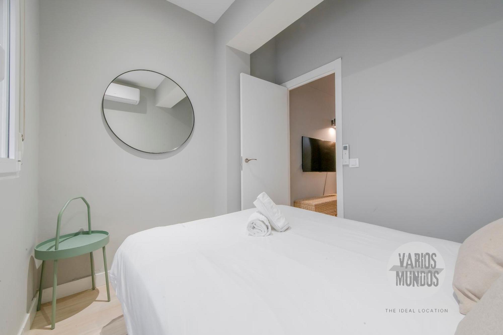 Pequeno Paraiso Para 4, En Plaza De Chueca Мадрид Экстерьер фото